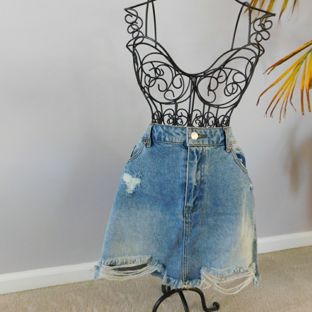 Mini jean skirt